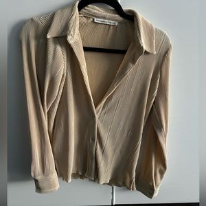 Abercrombie & fitch long textured satin button up top
